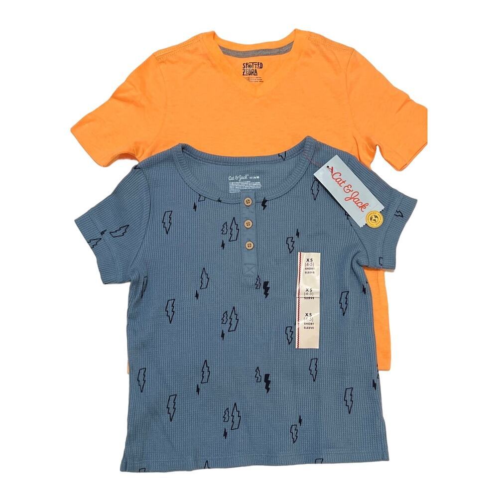 Bundle of 2 boys shirts Spotted Zebra and Cat & Jack Size XS